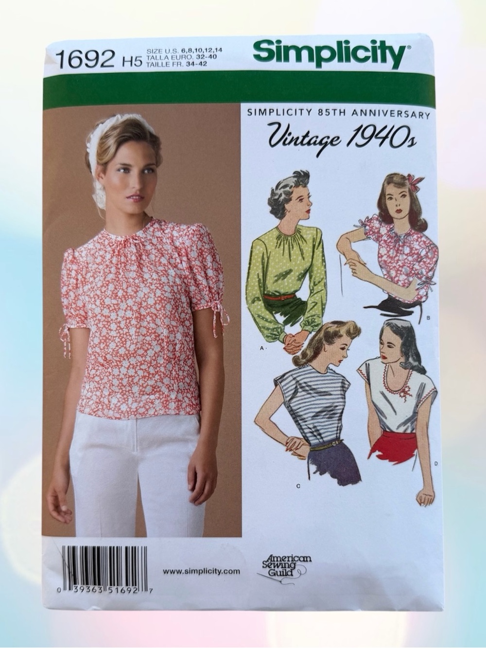 Simplicity Pattern 1692 Misses Vintage 1940s Inspired Top, 4 Variations